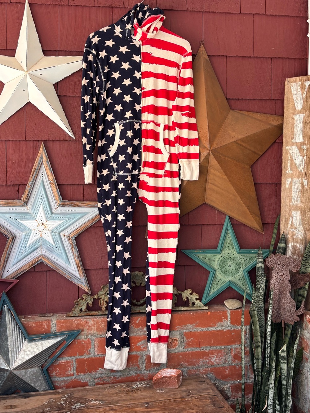 Lazy One "Stars & Stripes," Adult Unisex One Piece Zipper Front Pajama Adult M